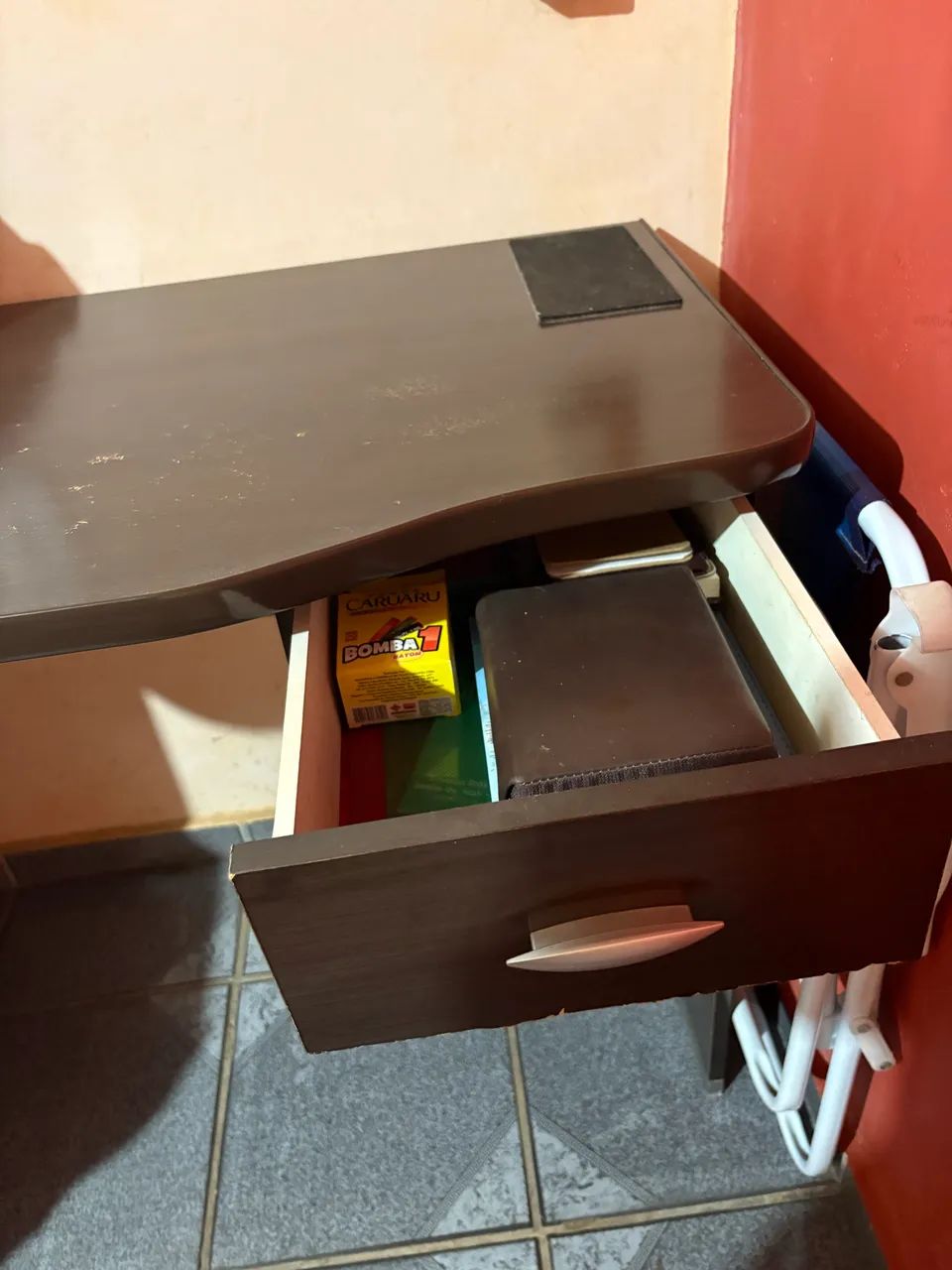 Escrivaninha MDF (Uma Gaveta)