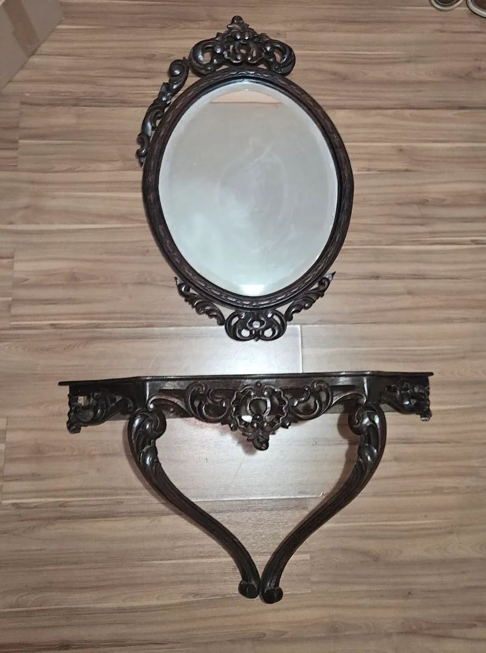 Conjunto  antigo  de  madeira  com selo. - Foto 2