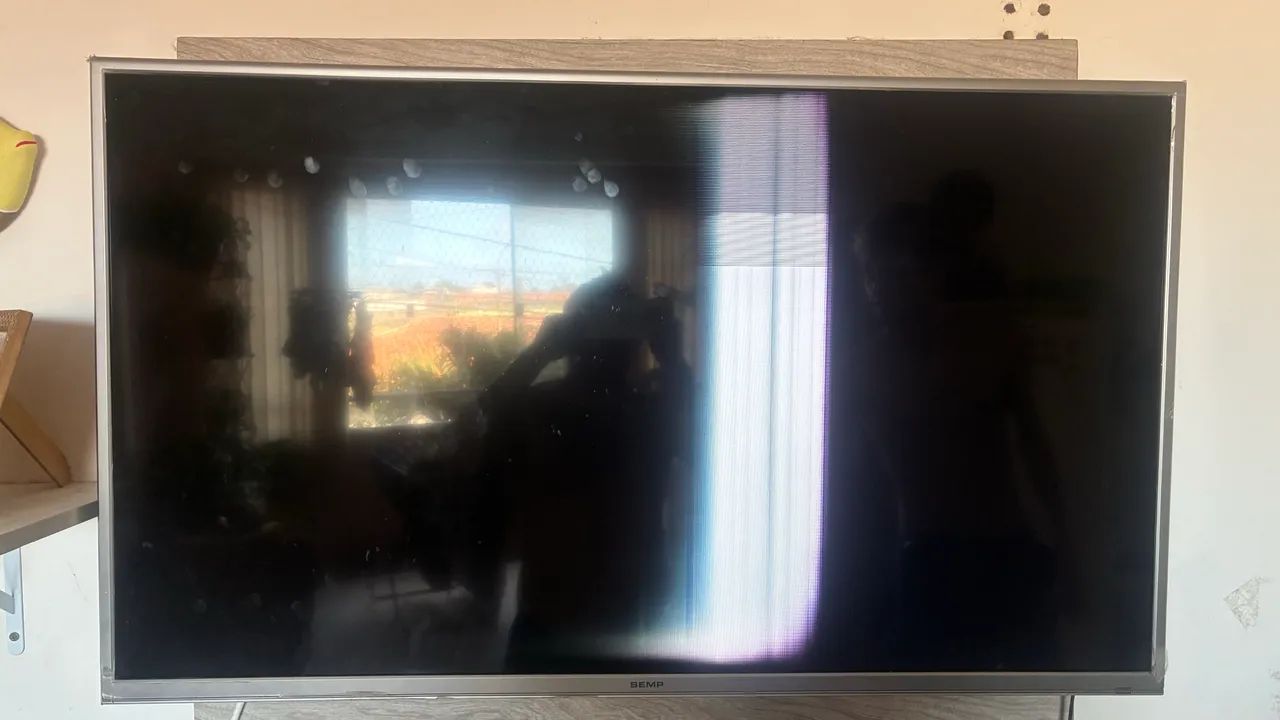 Tv Semp 43? com Defeito