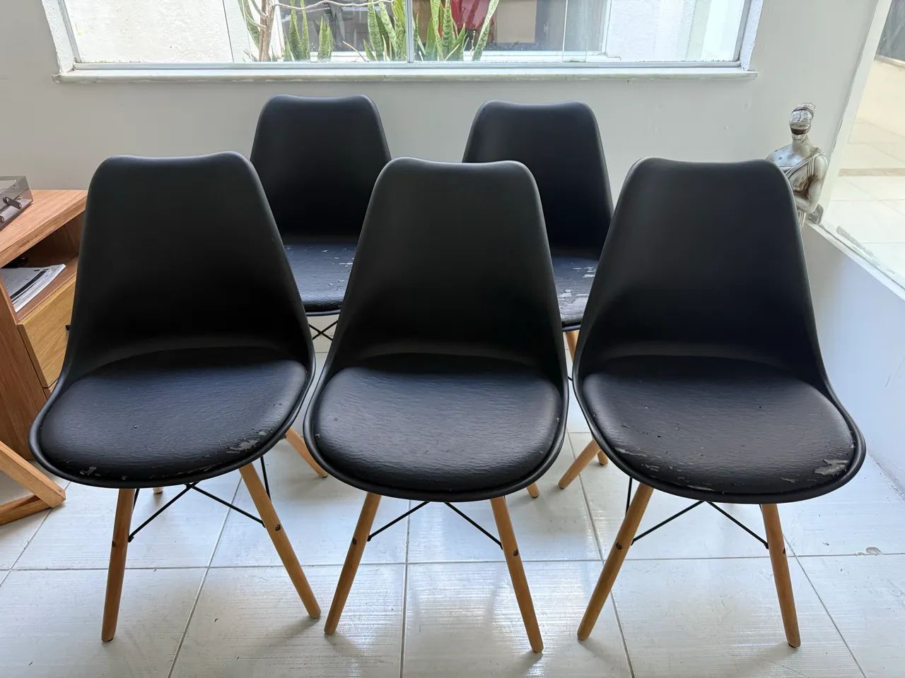 Vende-se 5 cadeiras  - Foto 2