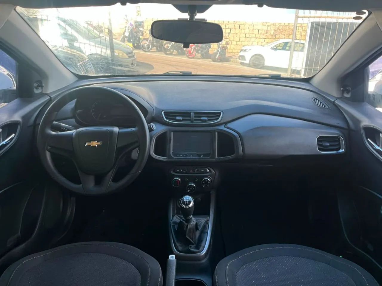 Chevrolet Onix Hatch LT 1.4 8V Flex Mec. 4P 2014 - Foto 5