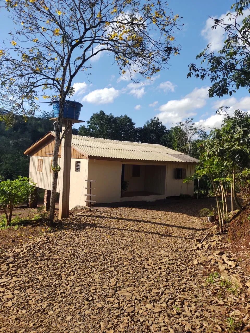 VENDE-SE CHÁCARA ITAPIRANGA