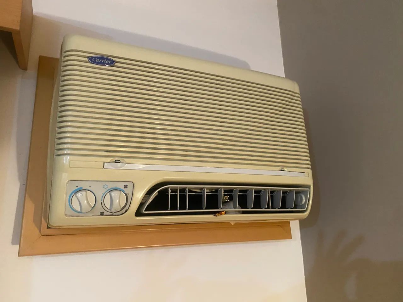 Vendo carrier ótimo estado e gelando 