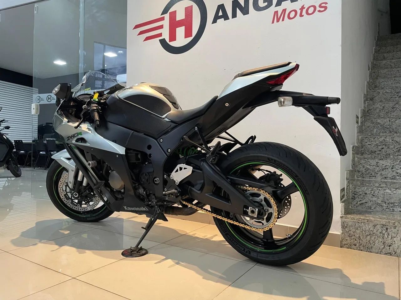Kawasaki Zx-10r SE 1000cc 2018 - 1506037306 | OLX