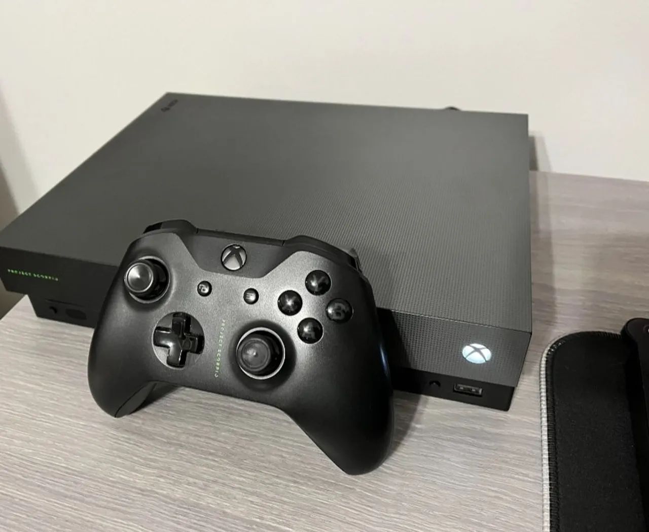 Troco Xbox One X edition scorpion 