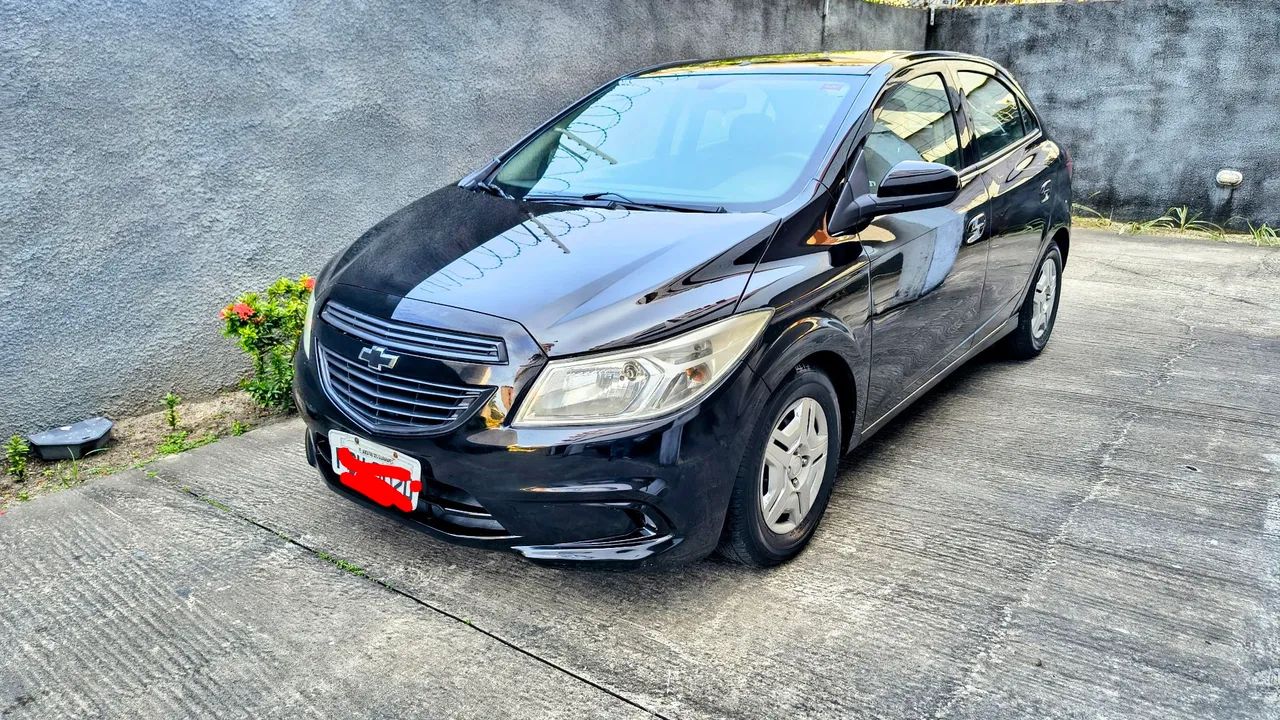 Chevrolet Onix ONIX HATCH Joy 1.0 8V Flex 5p Mec. 2017