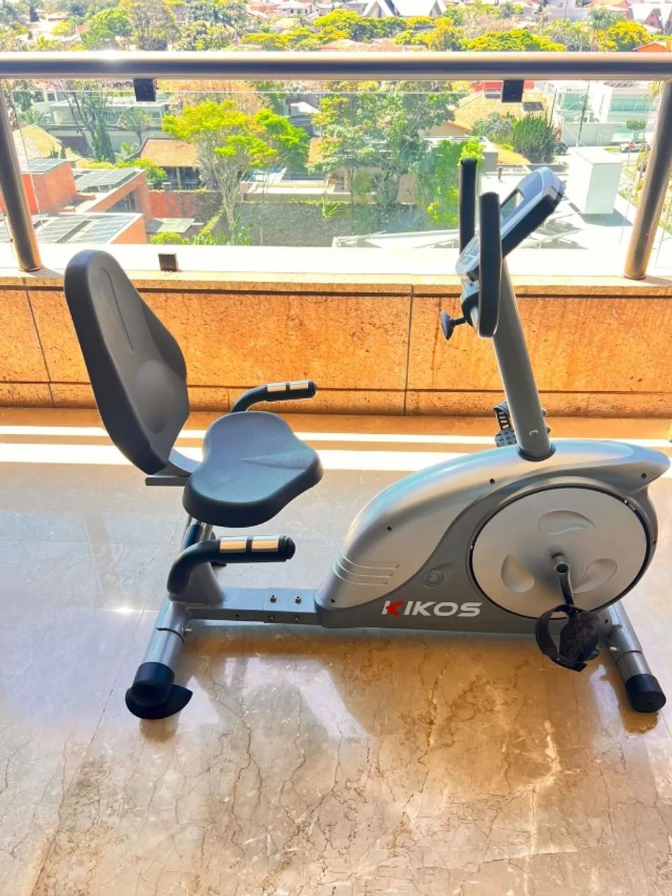 BICICLETA ERGOMETRICA KIKOS KR 5.6 - Foto 2