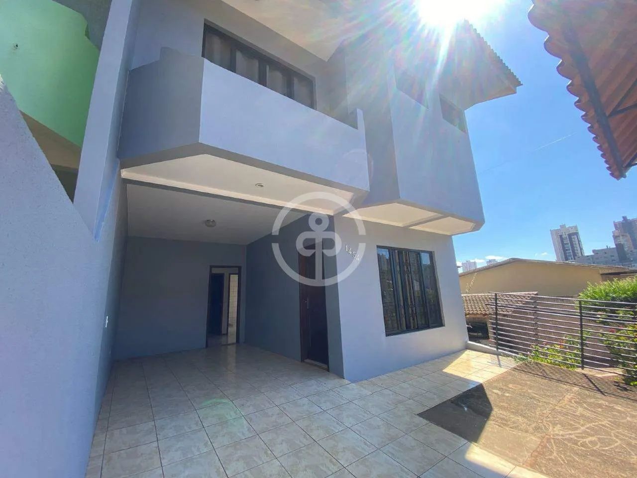 Sobrado com 03 suites + 01 dormitório - Foto 2