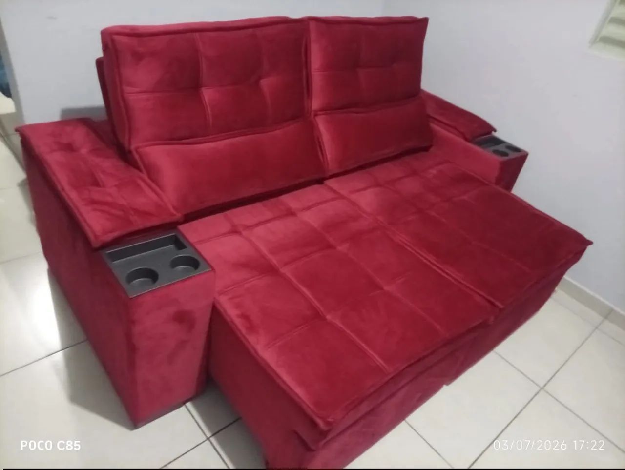 Sofá retrátil e reclinável novos  - Foto 2