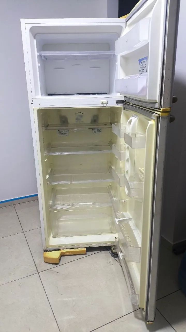 GELADEIRA DUPLEX ELETROLUX DC 45  - Foto 4
