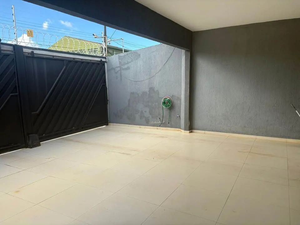 // CASA A VENDA  - Foto 2