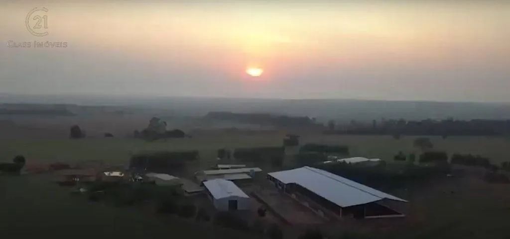 Sítio à venda em Santa Isabel do Ivaí, Centro, com 3 quartos, com 300 m²