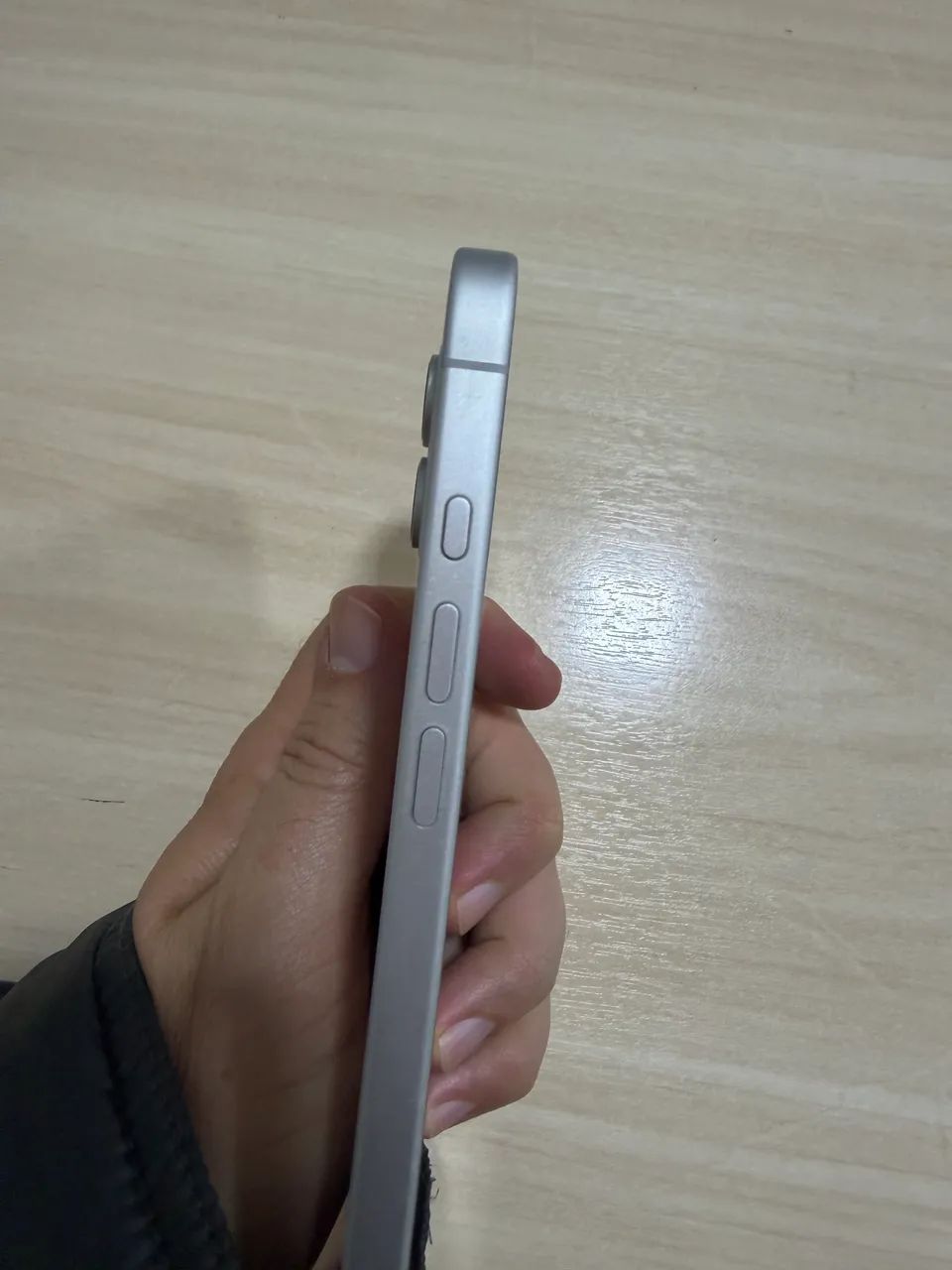 iPhone 16 - 128gb - Branco - Completo (Caixa, cabo e NF) - Foto 4