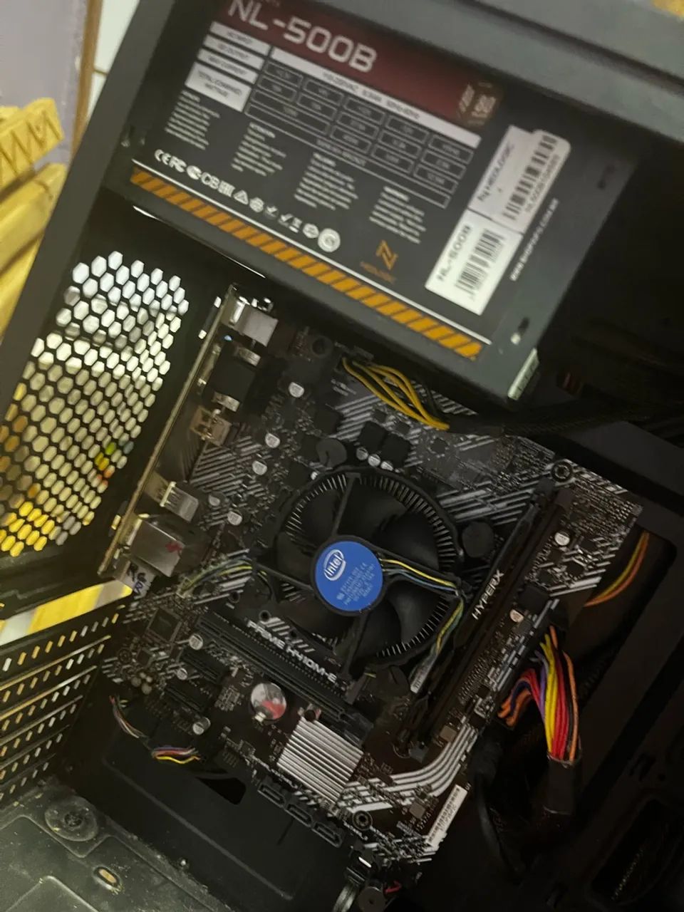 Vendo pc básico 