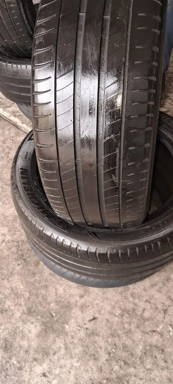 PNEUS MICHELIN 215/ 55 R17  94V  PRIMACY 3   DOT 0518