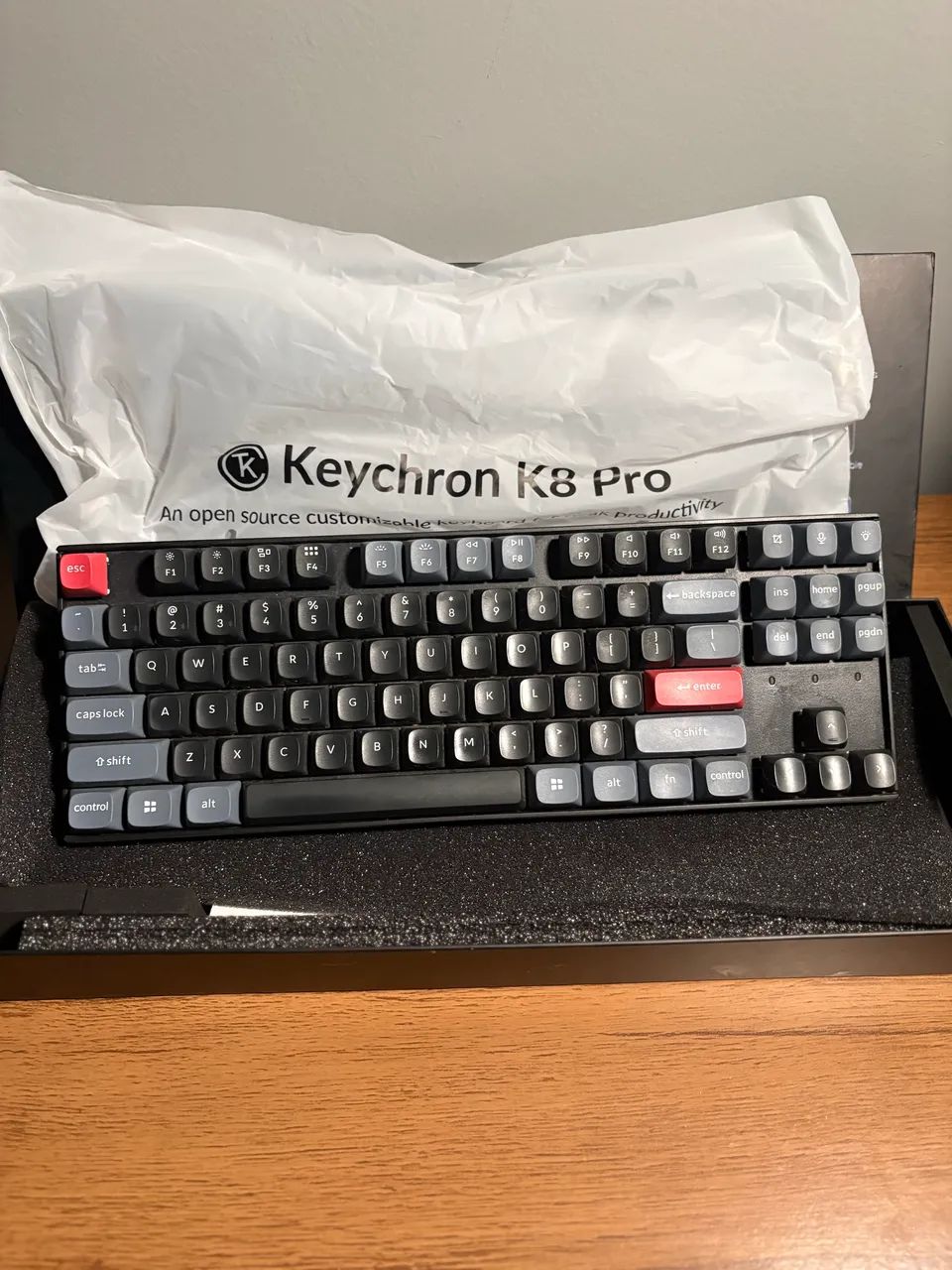 Teclado mecânico Keychron K8 Pro(Red)