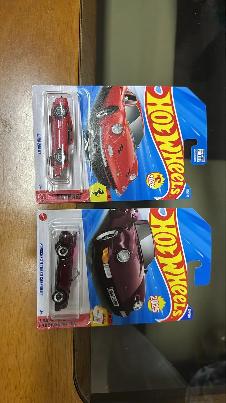 2 Hot Wheels - Matheus