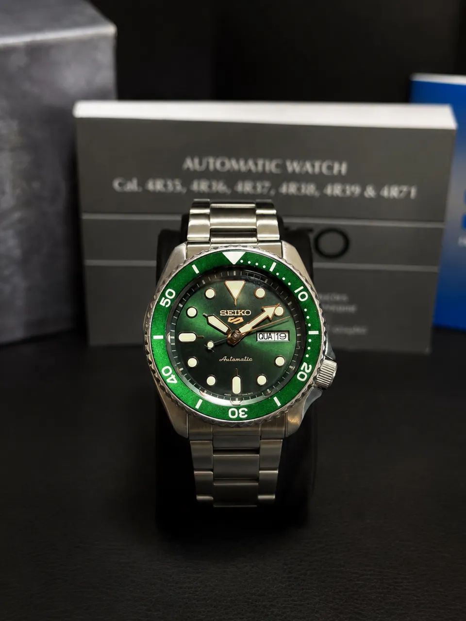 Relógio Seiko 5 Sports Hulk