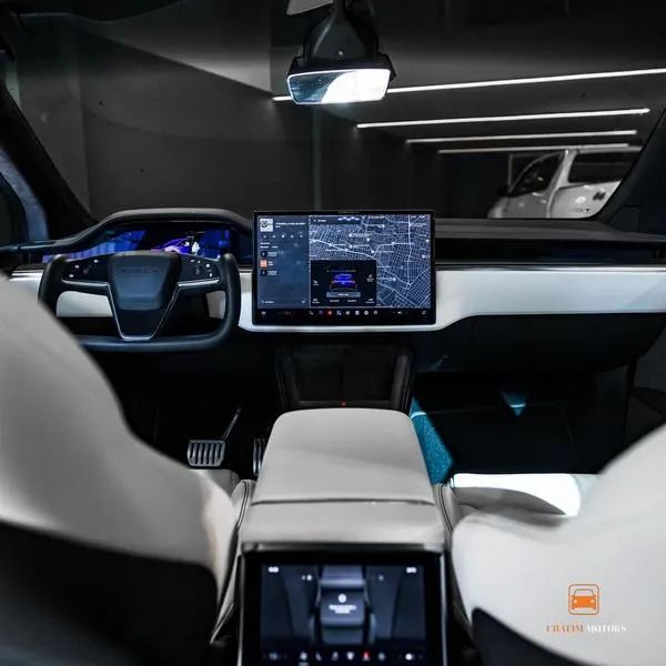 Tesla Model X Plaid Eletrico, foto 17 de 20
