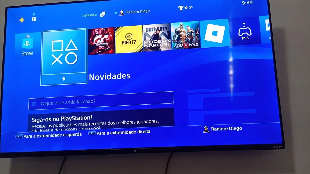 PS 4 com dois controles e jogos  - Foto 3