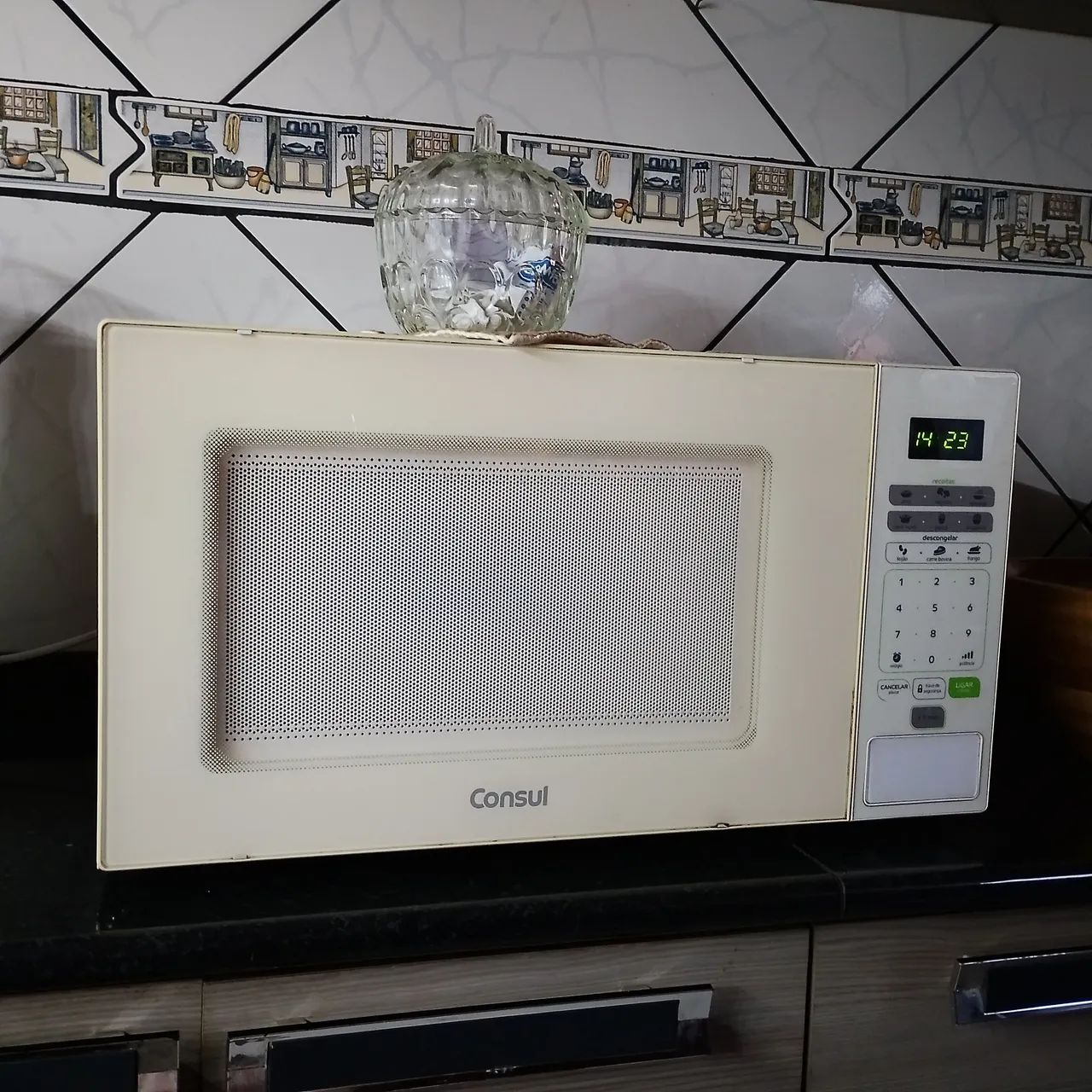 MICROONDAS 30 LITROS CONSUL FUNCIONANDO PERFEITAMENTE  - Foto 2