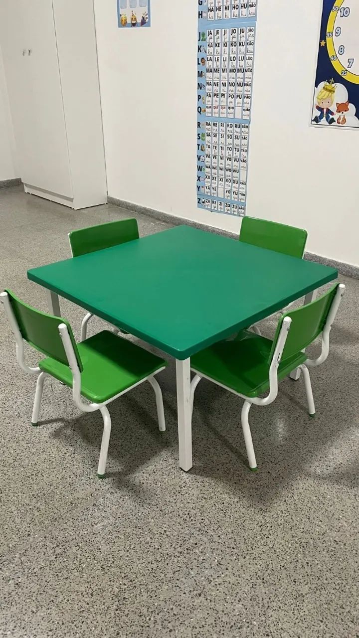 Conjunto com 4 lugares 