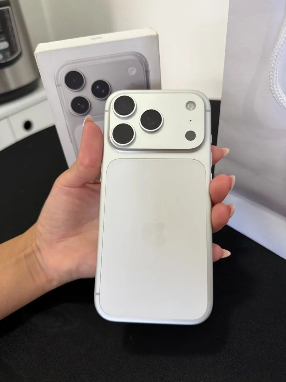 iPhone 17 pro Silver - impecável 15 dias de uso