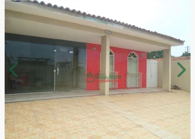 Casa Comercial em Av. Principal - Á VENDA!