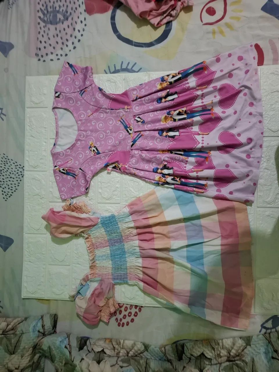 ROUPAS DE CRIANÇA.
