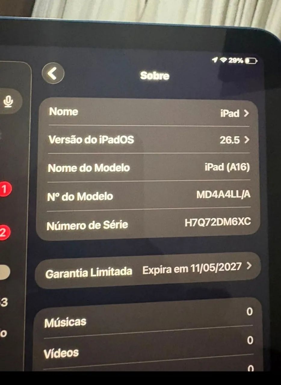 Vendo iPad A16 novinho. 