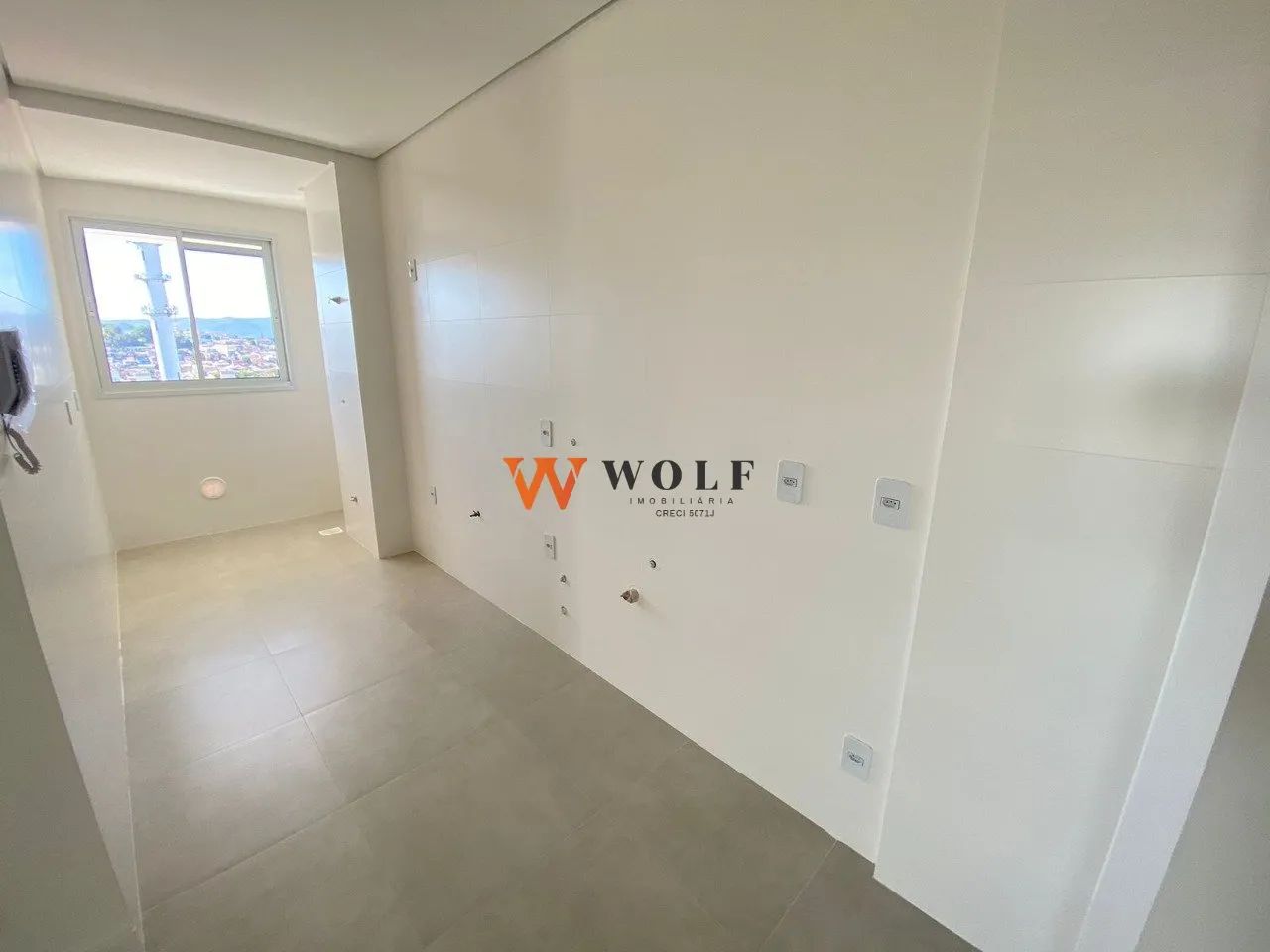 Apartamento 03 dormitórios, sendo 1 suíte - Bairro Capoeiras - Foto 3