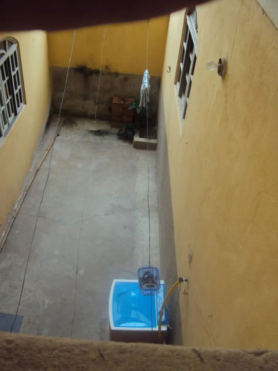 Sobrado em Marataízes, com casa atrás  - Foto 5