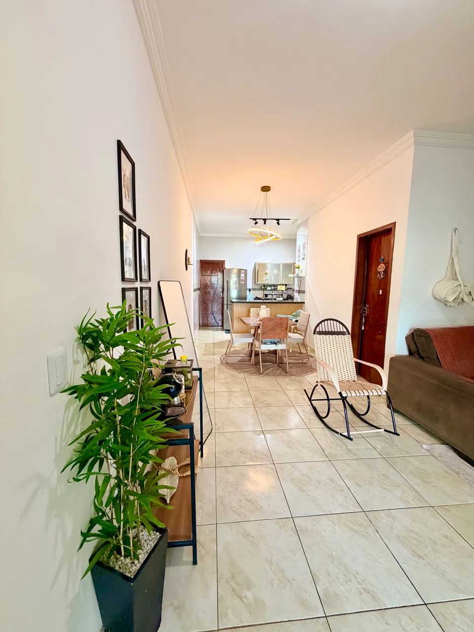 Casa COMPLETA com PLACAS SOLARES 255m2 - Foto 3