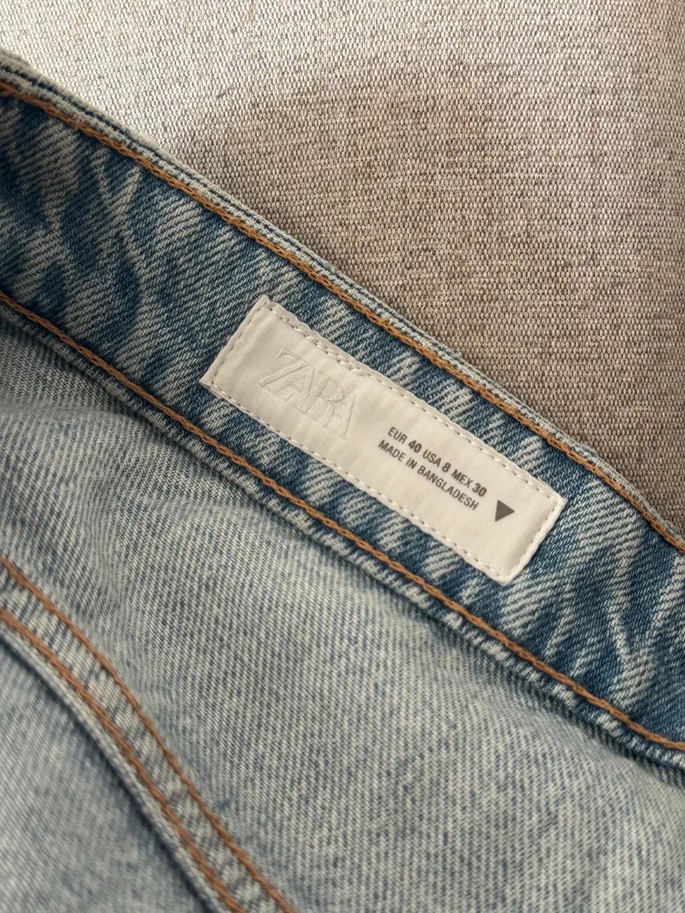 calça pantalona jeans Zara - Foto 3