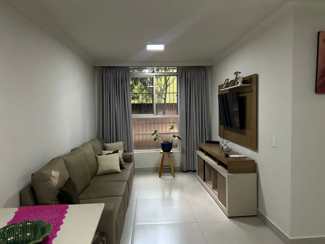 Apartamento 78m - 3 quartos sendo 1 suite - próximo a UEM