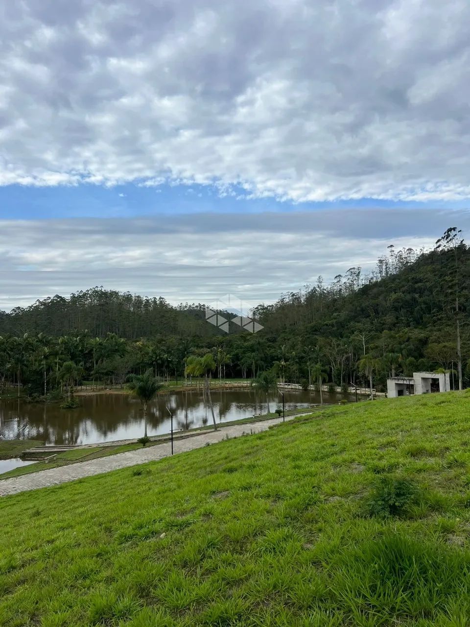 Terreno à Venda em Centro, Tijucas - SC