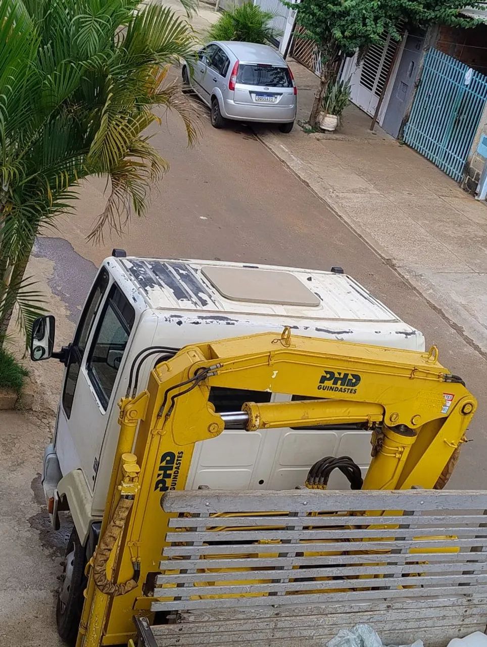 Fazemos locação caminhão  munck 