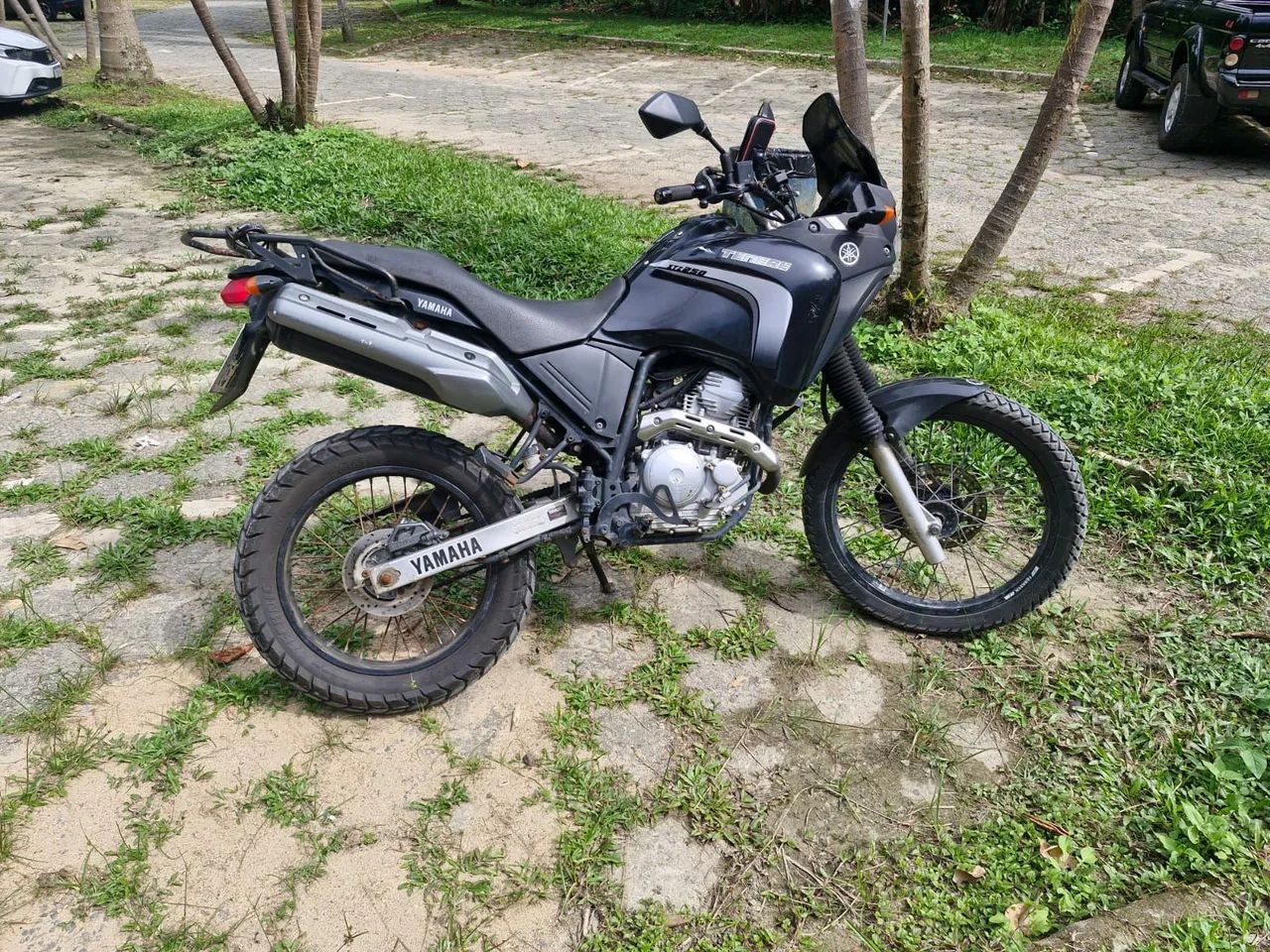 Tenere 250 - Foto 2