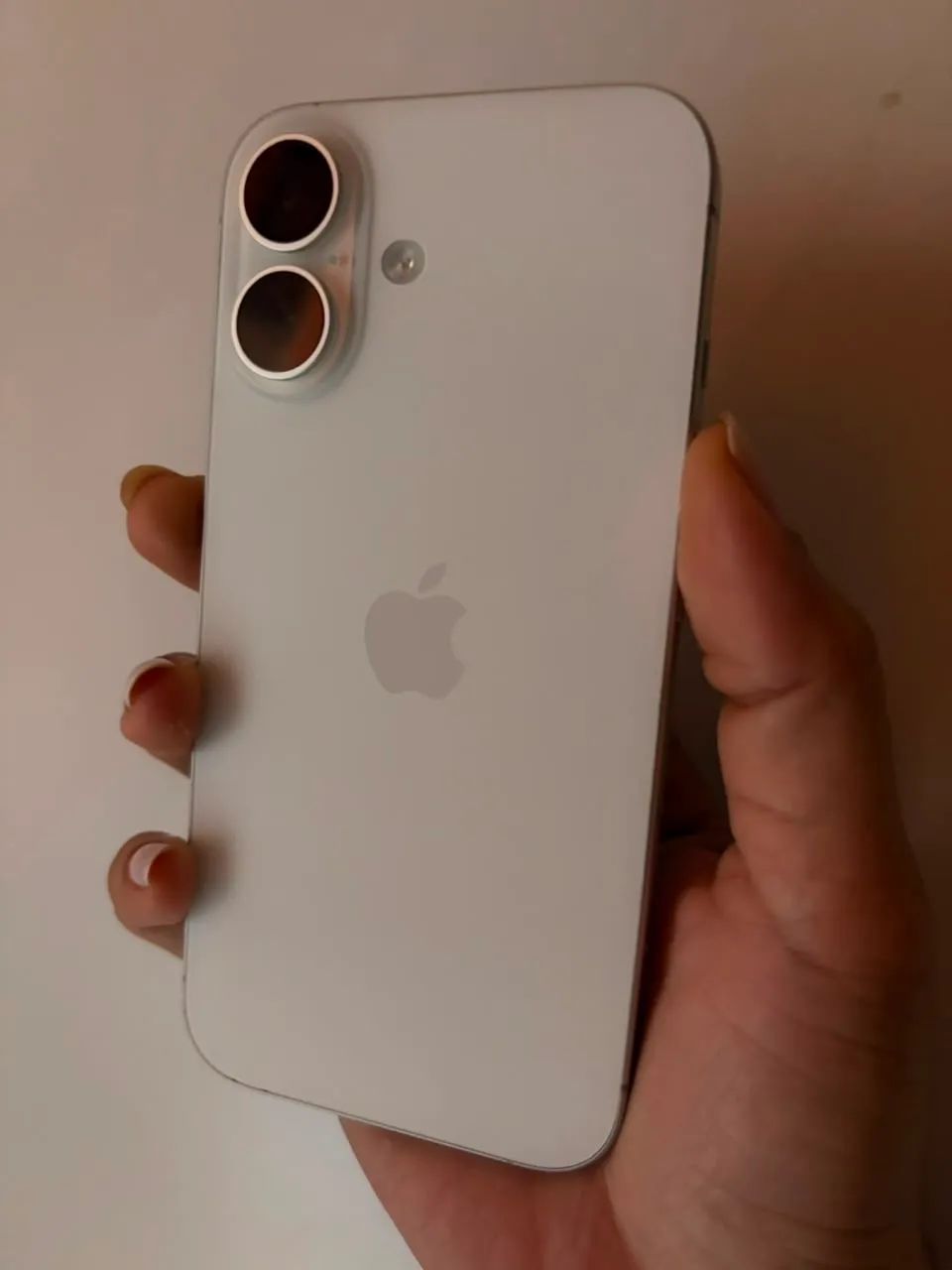 IPHONE 16 128GB BRANCO - Foto 3