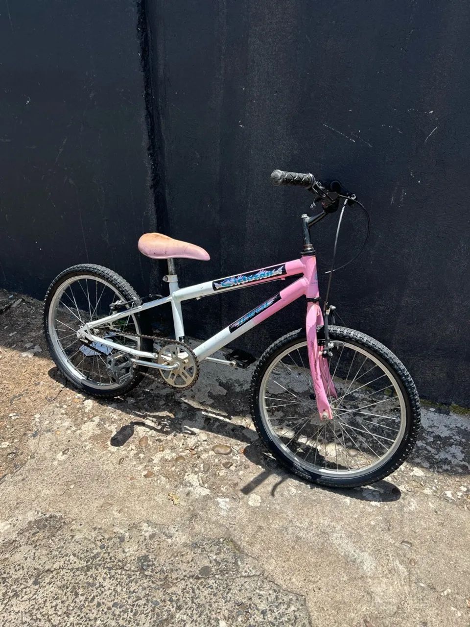 Bicicleta aro 20 nova! 
