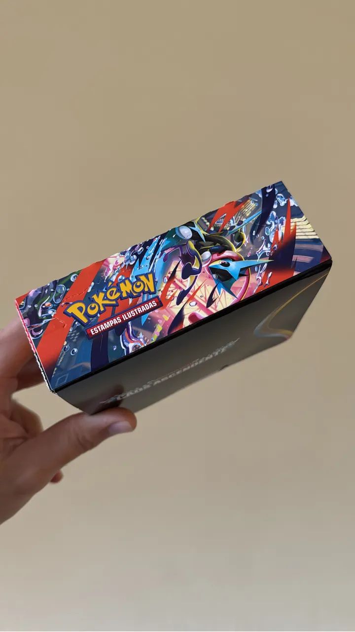 Booster Box Caos Ascendente