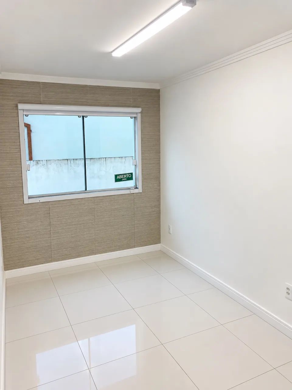 Apartamento térreo para alugar anual  - Carianos, Florianópolis/SC  - Foto 4