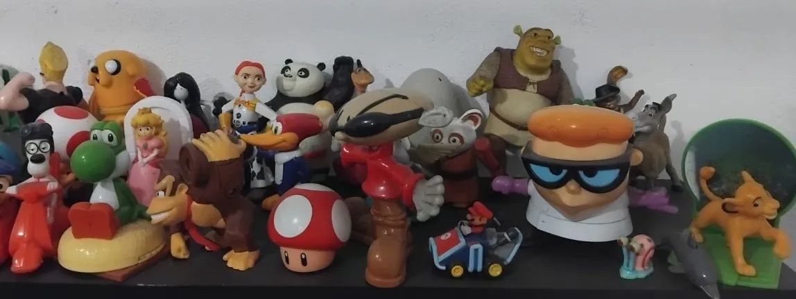 Bonecos Brinquedos Colecionadores - Foto 2