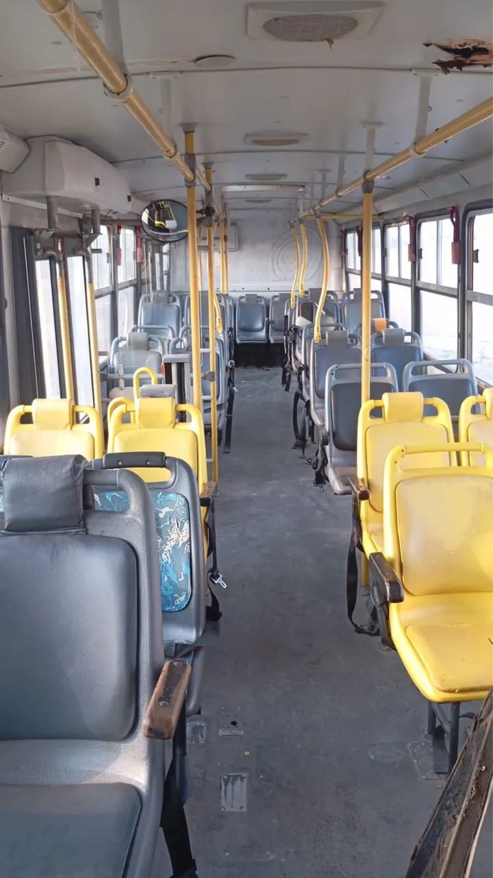 Vendo este ônibus  - Foto 5