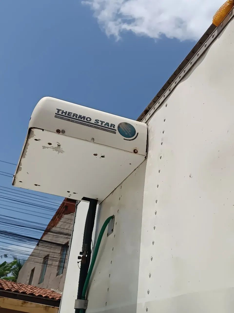 Baú frio caminhão 