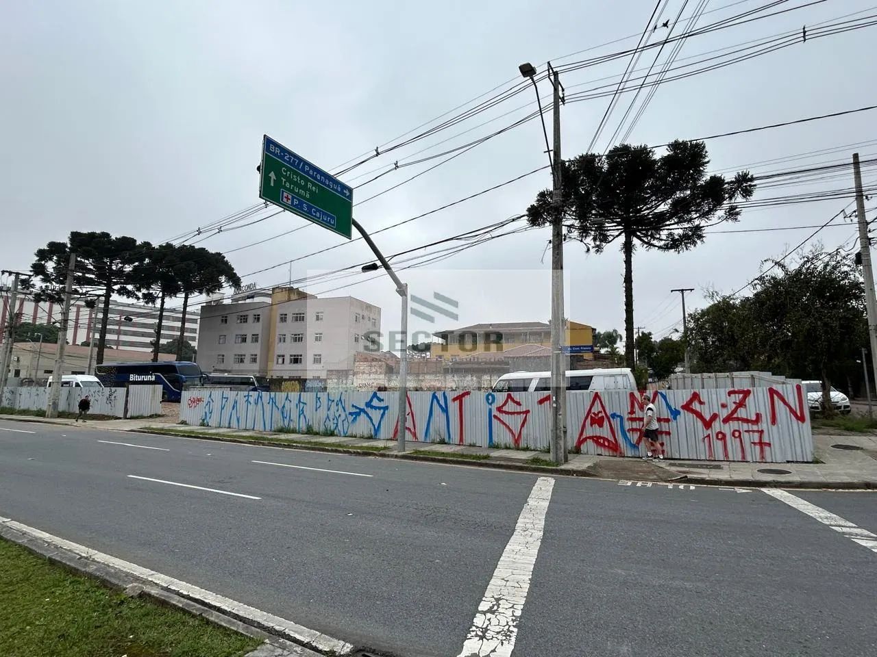 Imóvel Comercial para Locação  1.920 m²  Curitiba - PR