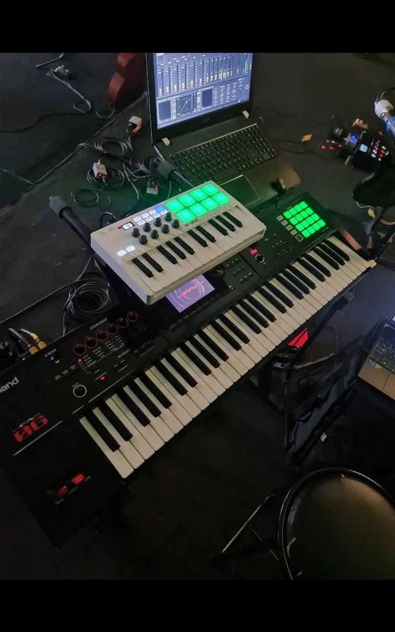 Roland FA06 - Foto 2