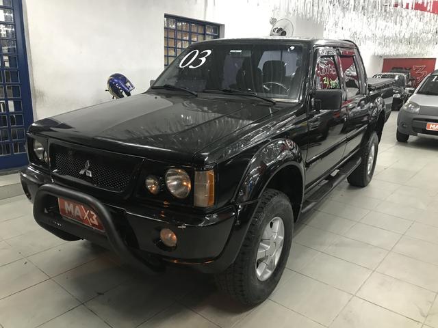 Mitsubishi L200 GLS 2.5 4x4 2003 DIESEL - Mogi das Cruzes - Foto 3