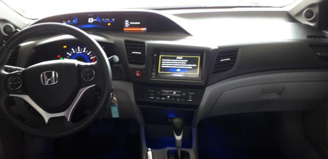 Honda Civic exr 2.0 com teto e borboleta top único dono - Foto 9