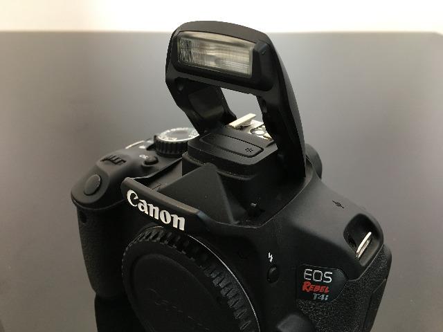Câmera T4I (650D) - Foto 5